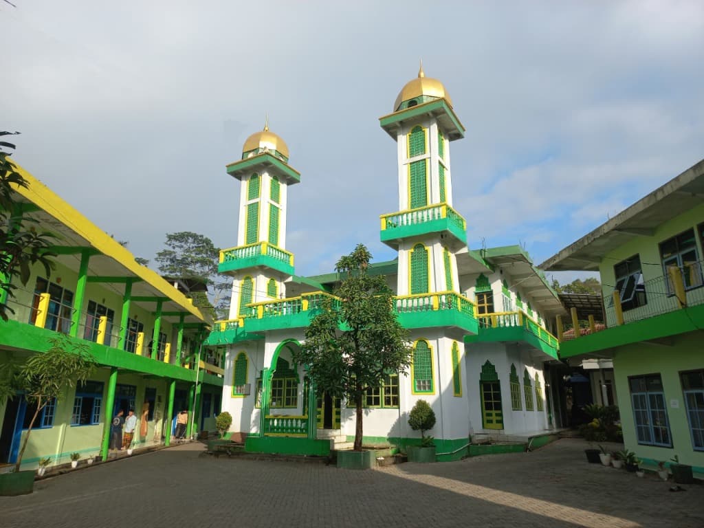Pesantren Riyadlul Huda